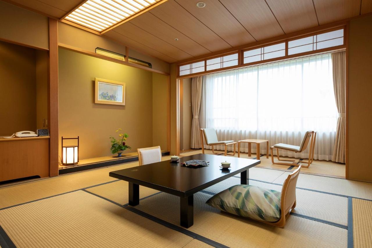 Hotel Apple Land Hirakawa Exterior photo